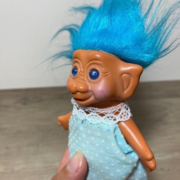 Grandma Troll Doll 1980s Kids Toy Blue Hair Made in Korea Etone - Picture 3 of 7
